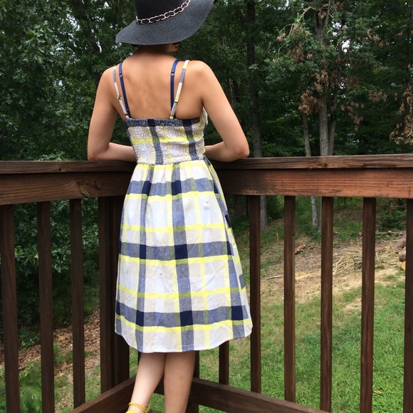 Modcloth sundress - Picture 2 of 5